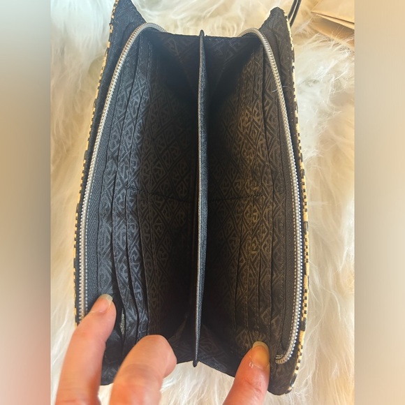 Relic by Fossil Black and white Patterned wallet with zipper. NWOT S - Picture 7 of 10